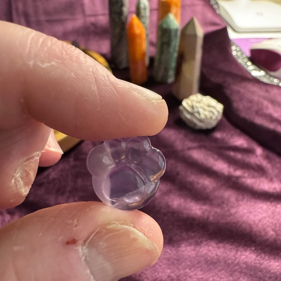 Mini Flourite Carving - Picture 15 of 16